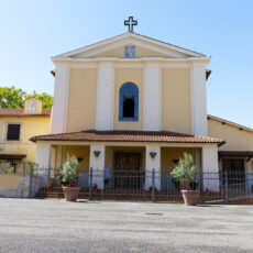 Villaggio Breda: storia della Santa Maria Causa Nostrae Laetitiae