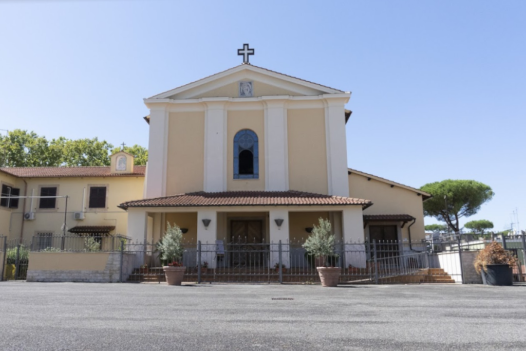 Chiesa di Santa Maria Causa Nostrae Laetitiae - Villaggio Breda